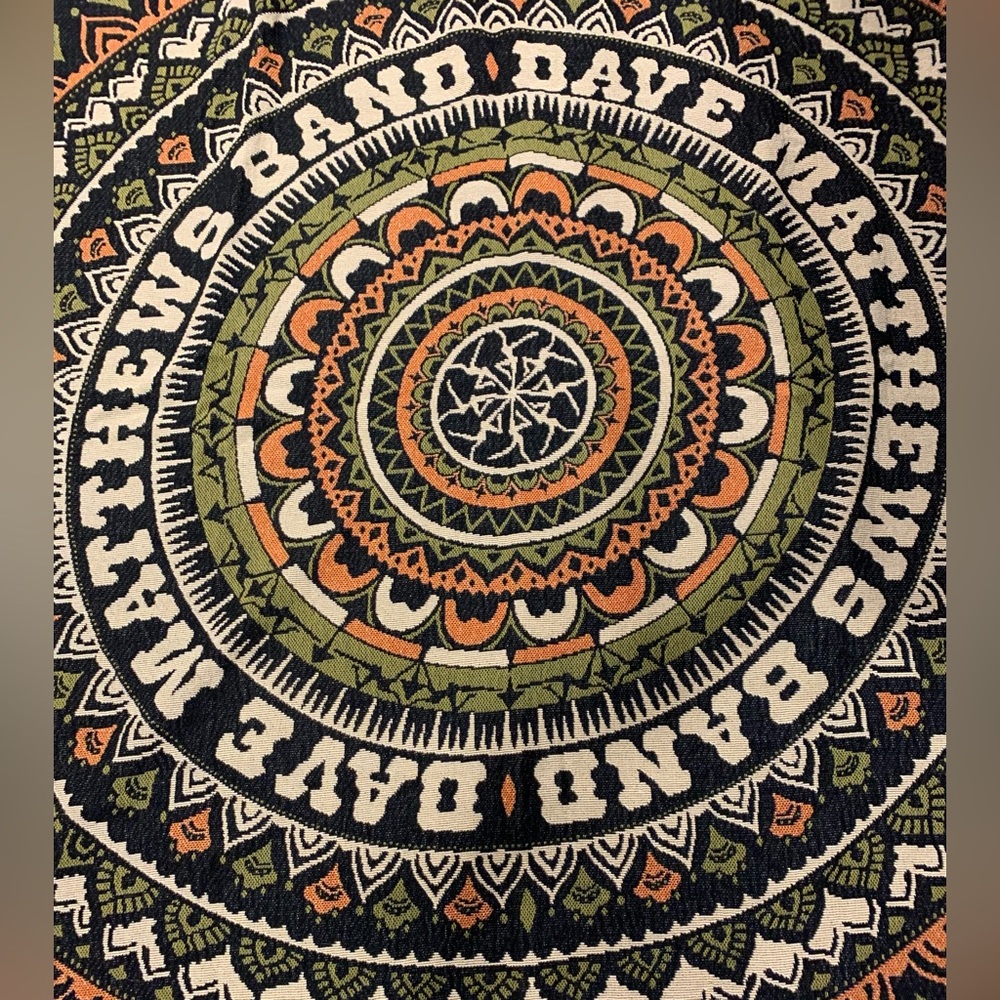 Dave Mathew’s Band tapestry throw blanket.